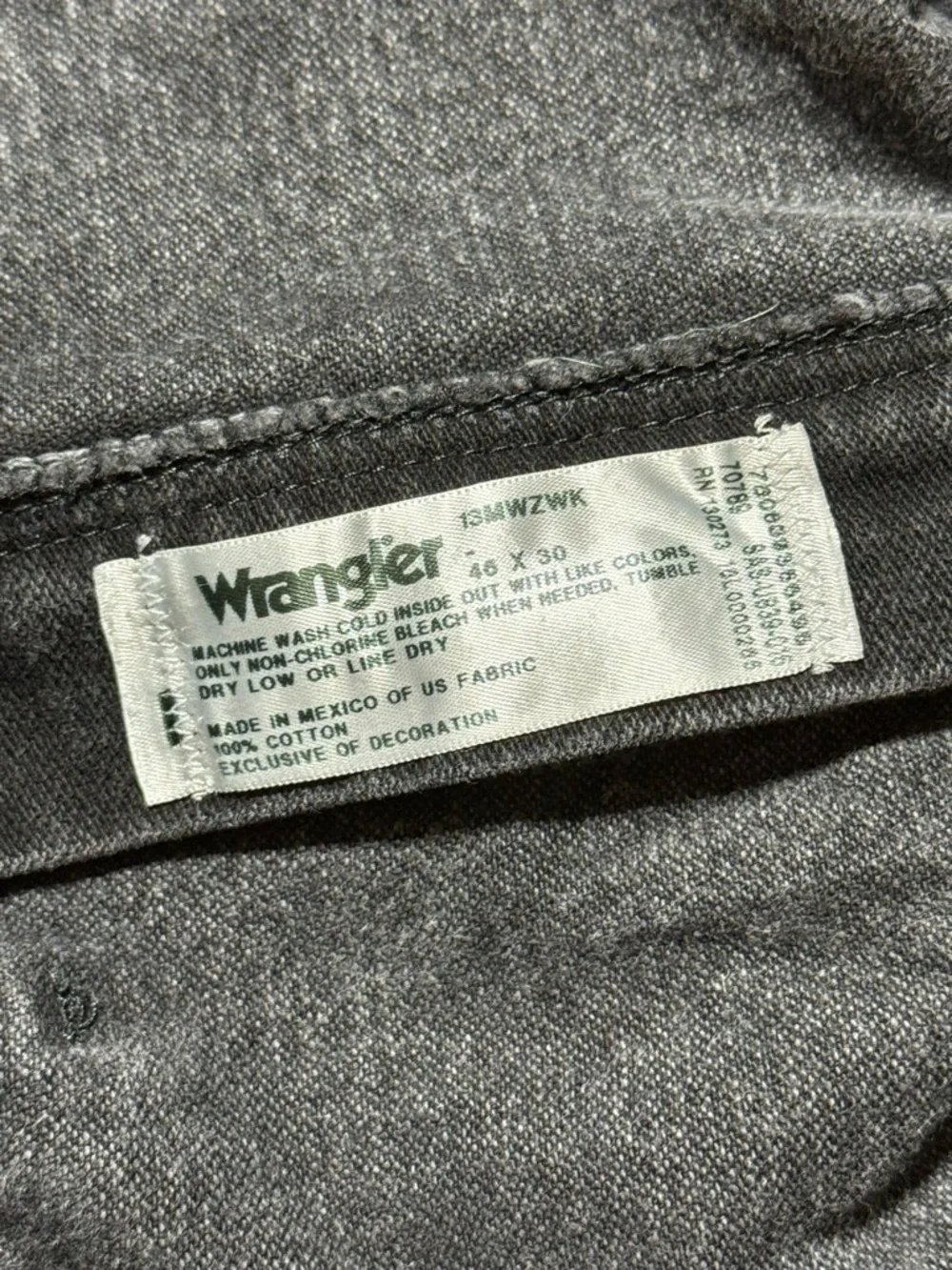 Wrangler Jeans, Men's Size 46x30, Black, Denim, Straight Leg, Pockets